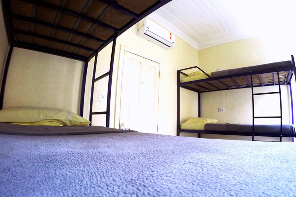 Walk On The Beach Hostel Rio de Janeiro Esterno foto
