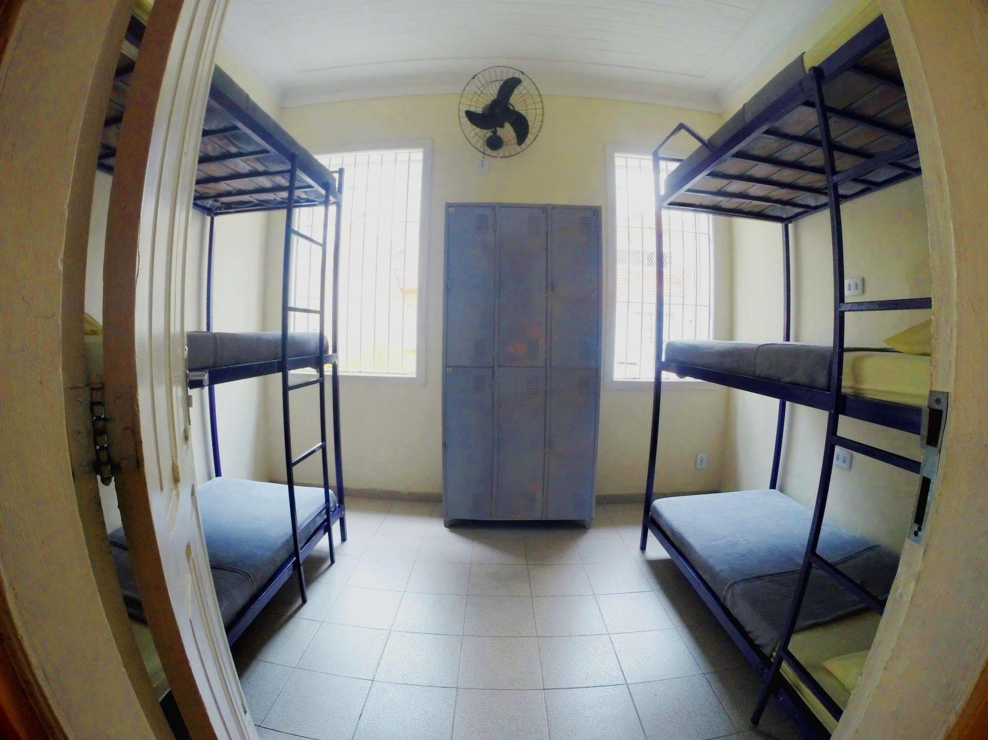 Walk On The Beach Hostel Rio de Janeiro Esterno foto