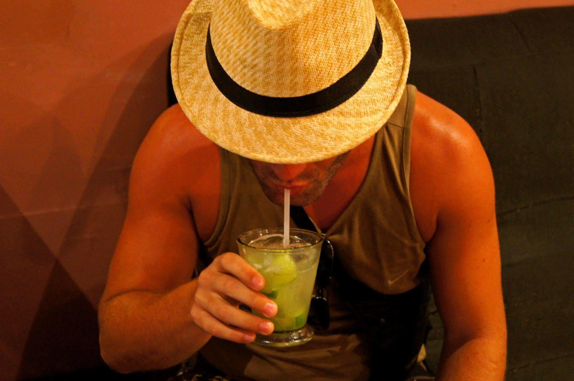 Walk On The Beach Hostel Rio de Janeiro Esterno foto